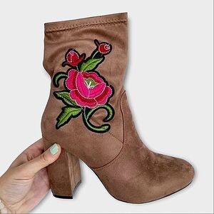FLORAL Embellished Suede Ankle Boots